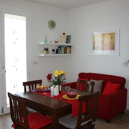 Caterina Iun P0138 Apartment